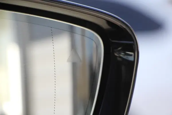 BMW 3 Series 320i Pure Elegance 2-Year Warranty Limited to 100 Units in Greater Tokyo Area Heated Brown Leather Comfort Plus Package Adaptive Cruise Control Steering Support BMW Live Cockpit Power Trunk LED Headlights Auto High Beam Apple CarPlay Touch Screen HDD Navigation 360-Degree Camera (Black Sapphire Metallic) — photo 9