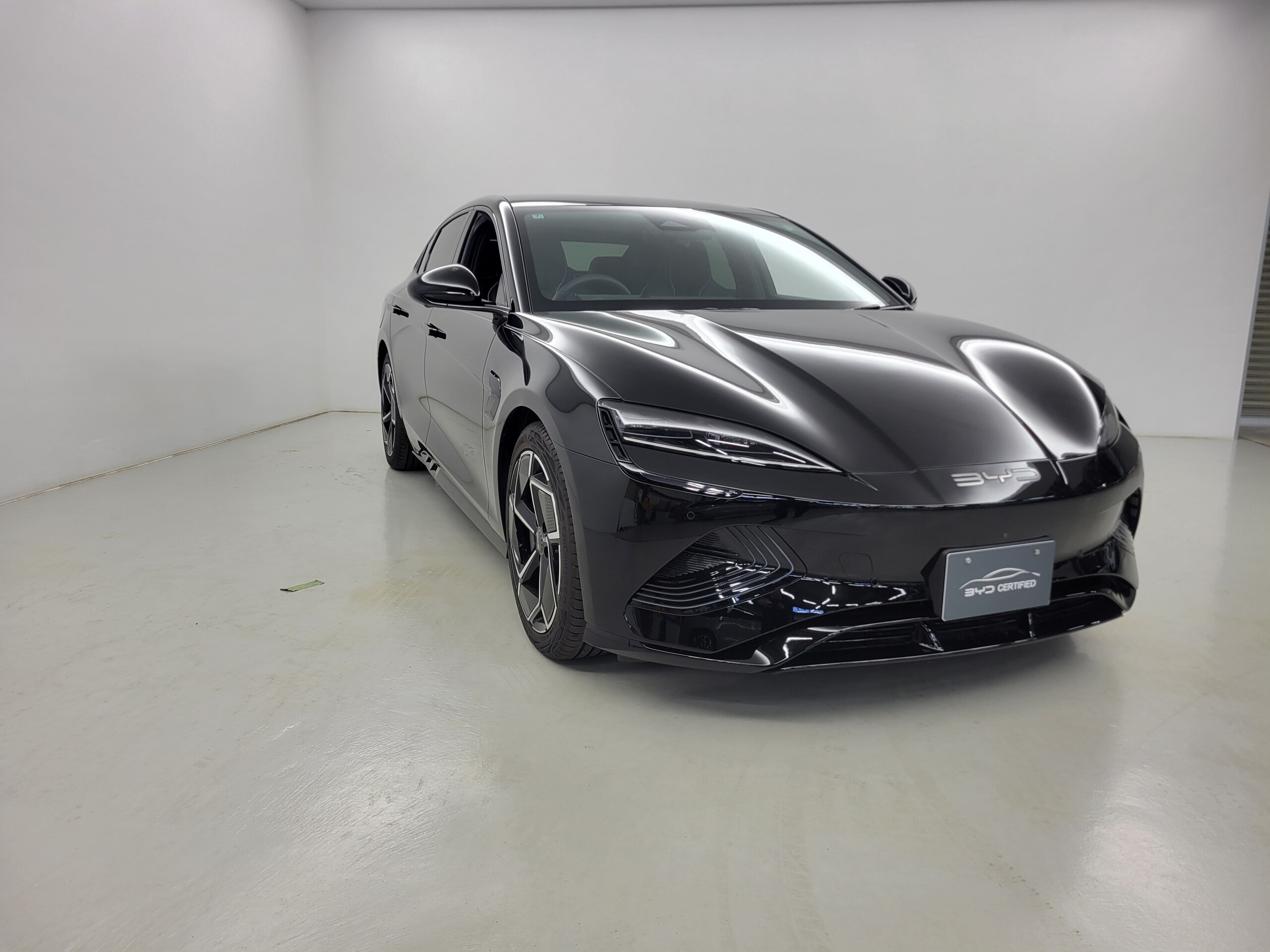 2024 Byd Seal — photo 2