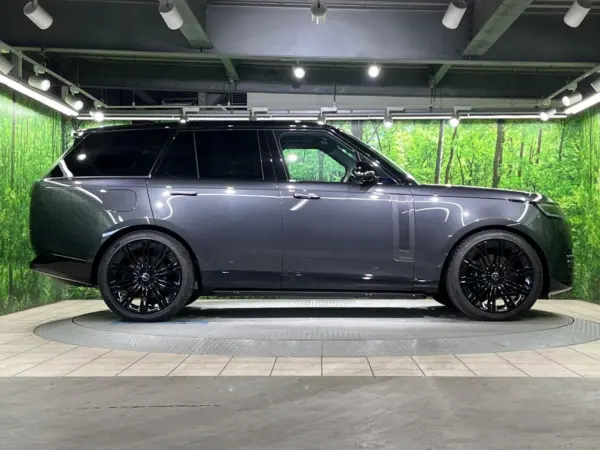 Land Rover Range Rover Autobiography 3.0L D350 Standard Wheelbase Diesel Turbo 4WD Certified Used Car 4-Zone Climate Control Meridian Signature Digital Inner Mirror Sunroof Air Suspension All-Seat Heater & Ventilation Genuine 23-inch Aluminum Wheels (Carpathian Grey Premium Metallic) — photo 8