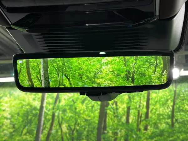 Land Rover Range Rover Autobiography 3.0L D350 Standard Wheelbase Diesel Turbo 4WD Certified Used Car 4-Zone Climate Control Meridian Signature Digital Inner Mirror Sunroof Air Suspension All-Seat Heater & Ventilation Genuine 23-inch Aluminum Wheels (Carpathian Grey Premium Metallic) — photo 7