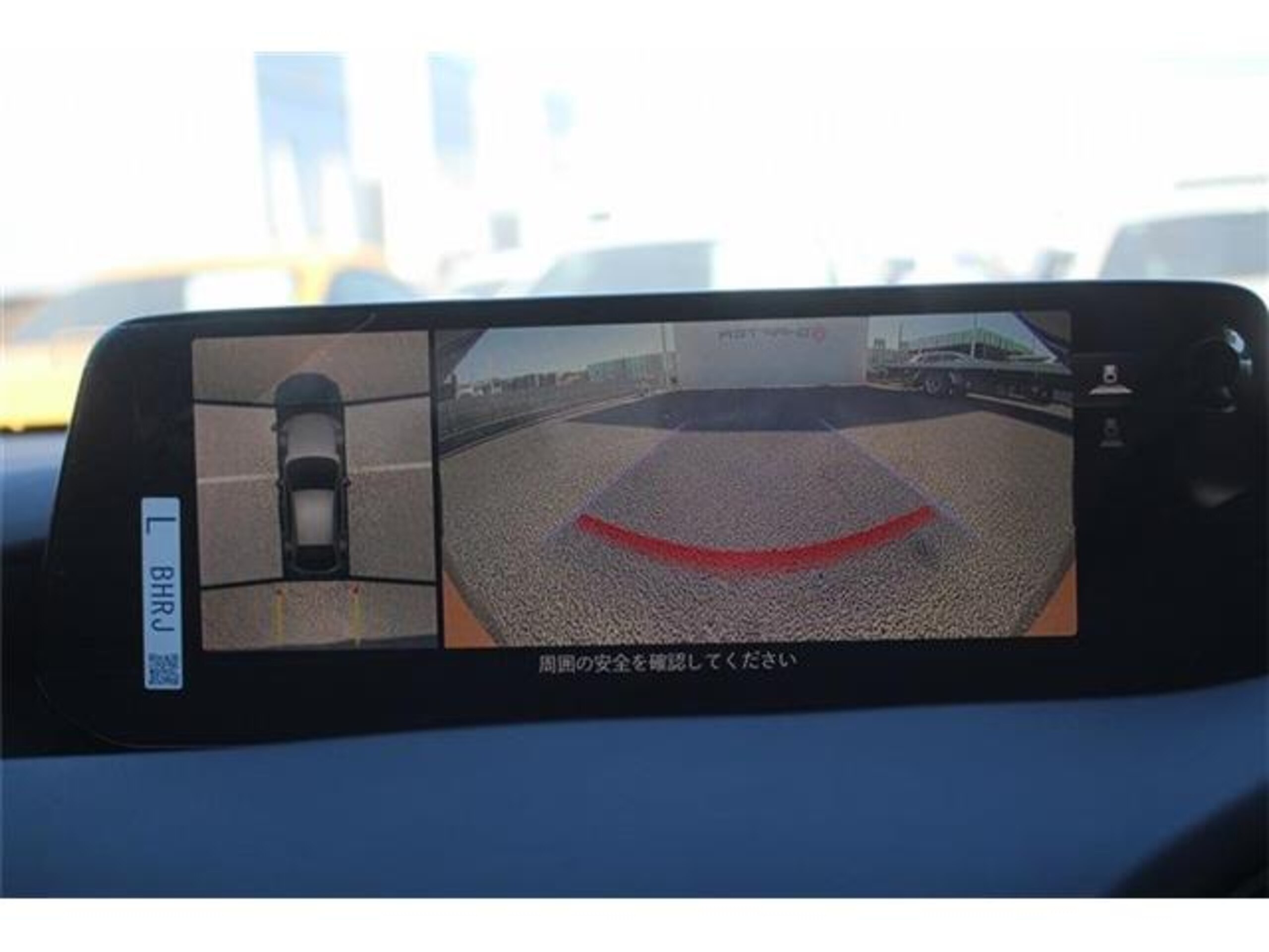 2024 Mazda 3 Fastback — photo 2