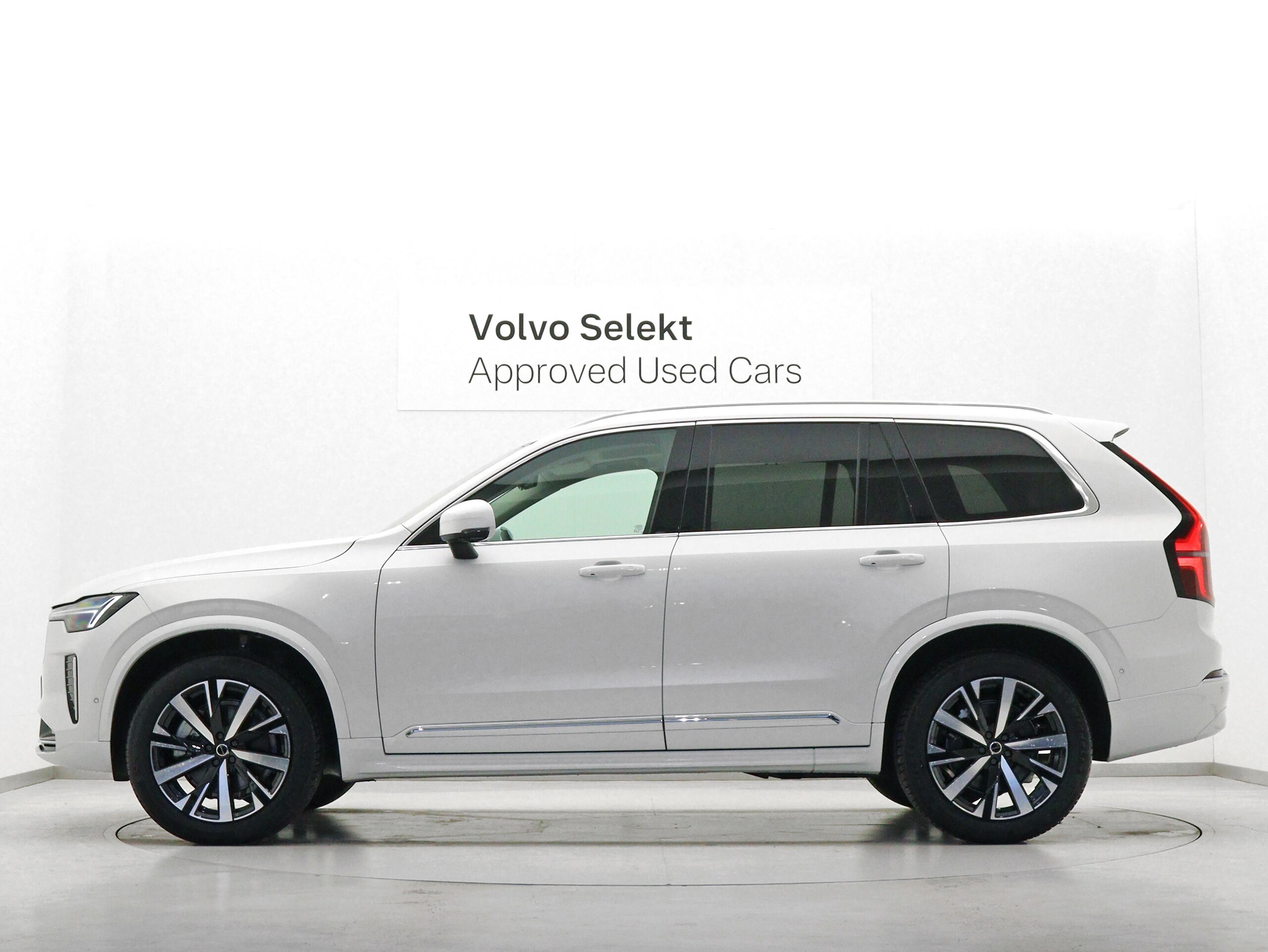 Volvo XC90 Ultimate B5 AWD 4WD — photo 8