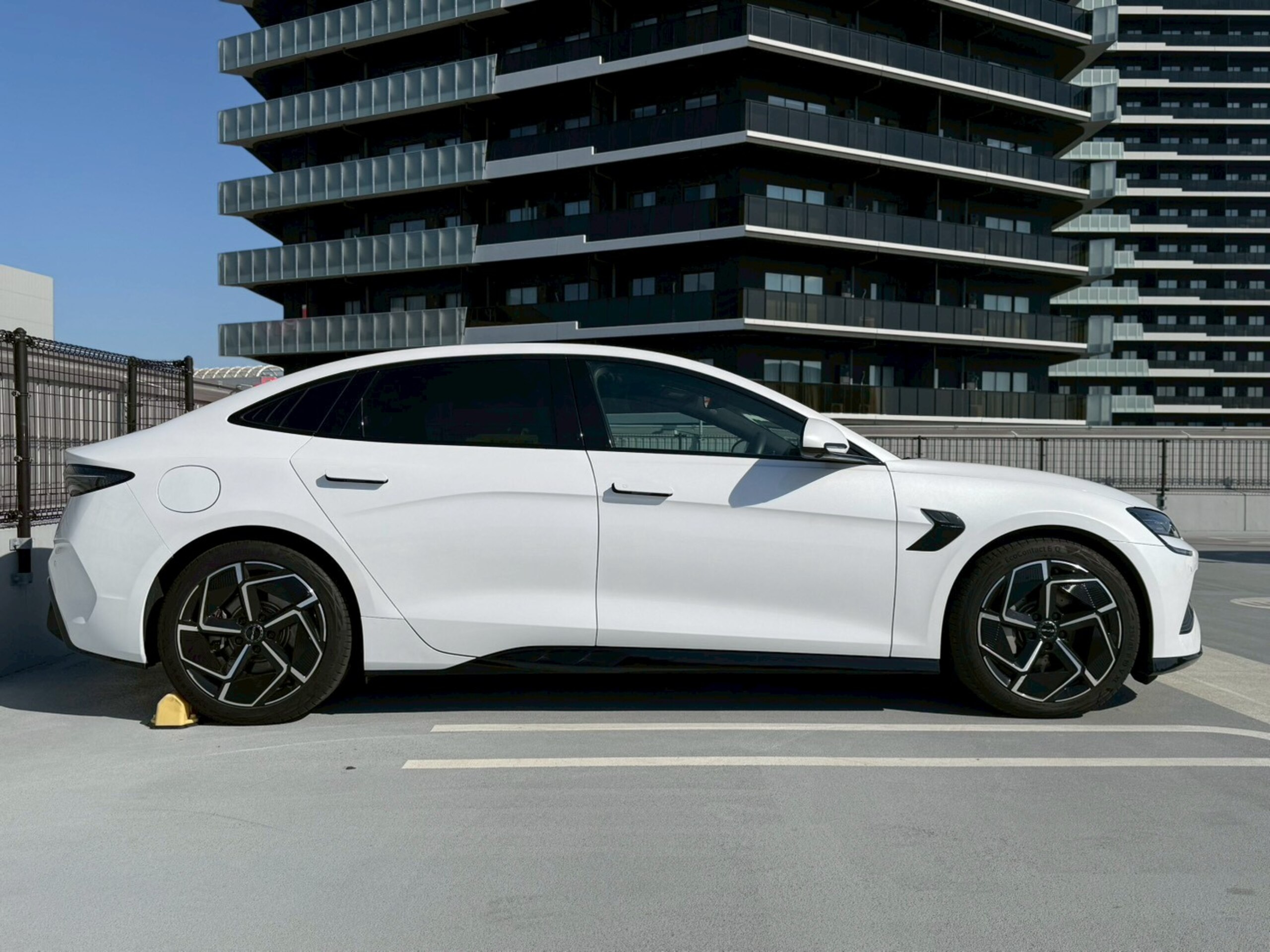 2024 Byd Seal — photo 2