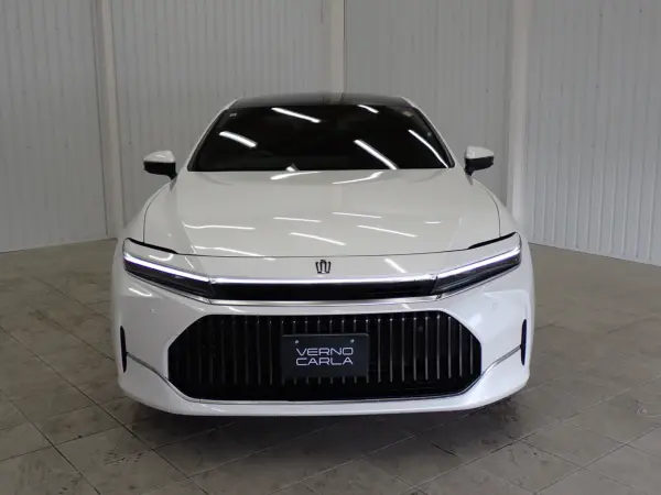 Toyota Crown 2.5 Z Hybrid — photo 7