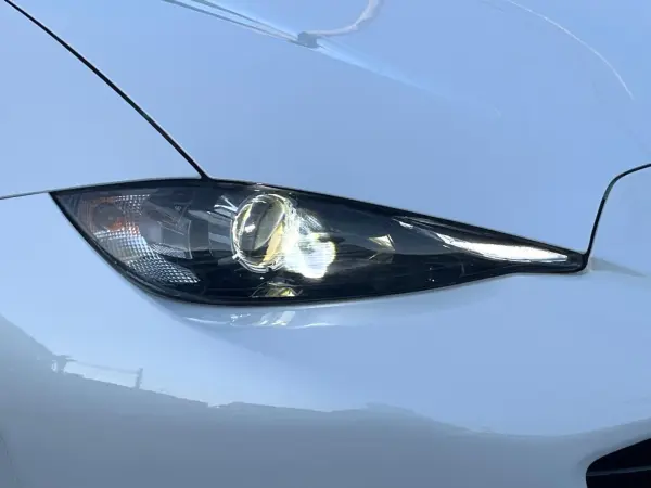 Mazda Roadster 1.5 990S 6MT Brembo Calipers Genuine RAYS 16-inch Alloy Wheels Digital Inner Mirror Blind Spot Monitoring LED Headlights Leather-wrapped Steering Wheel Smart Key Non-smoking Car — photo 8