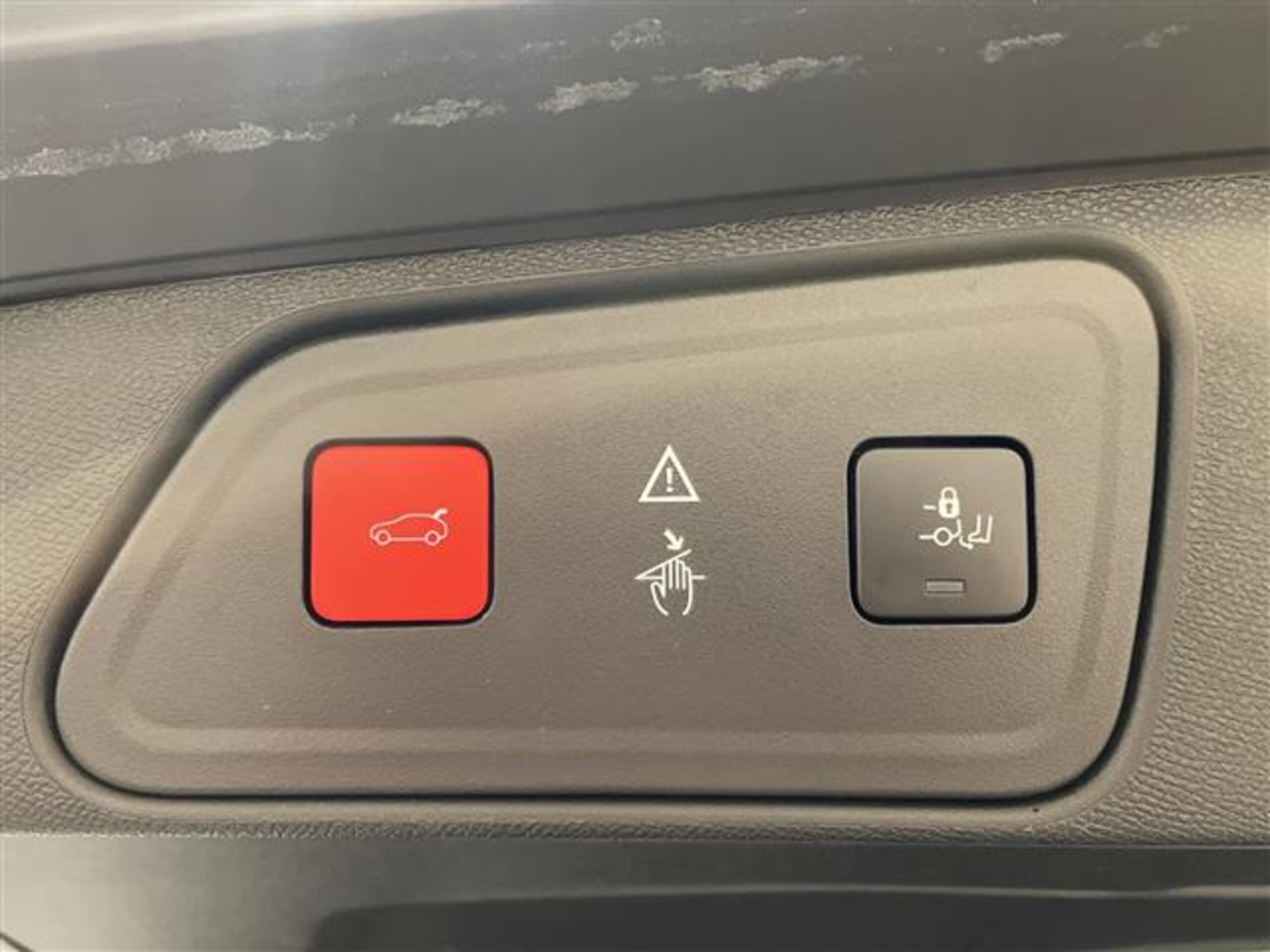 Peugeot 3008 GT BlueHDi Diesel Turbo First Class Package — photo 8