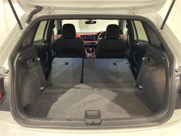 2019 Volkswagen Polo — photo 3