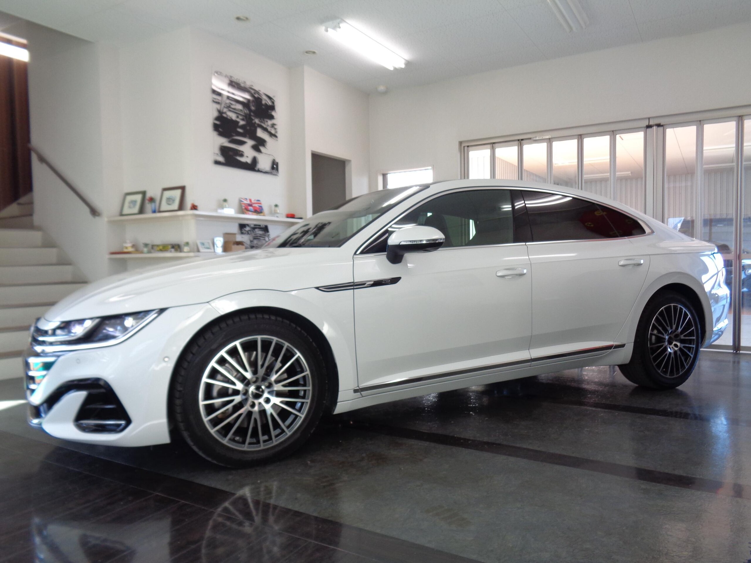 Volkswagen Arteon TSI 4Motion R-Line Advance 4WD
