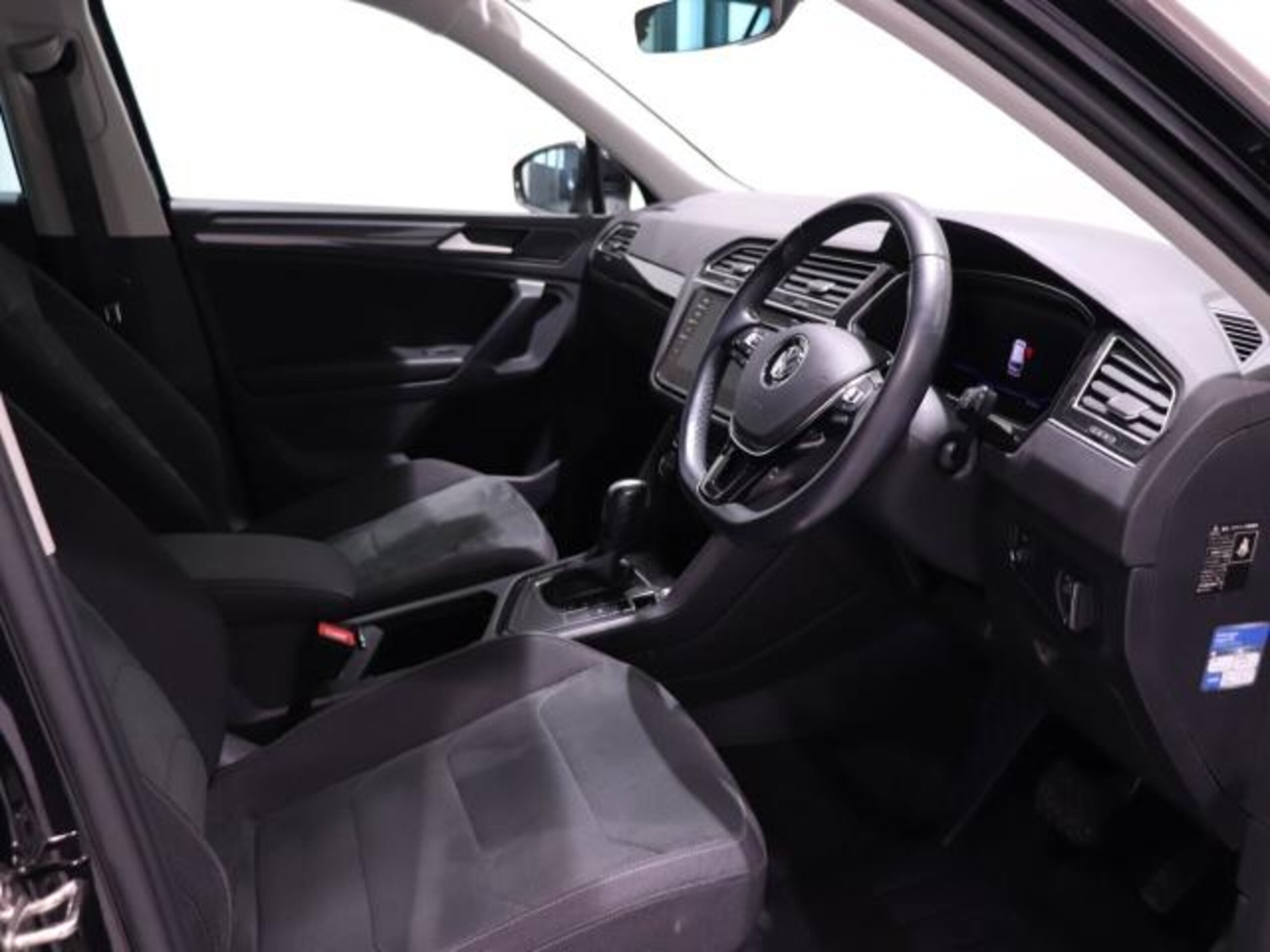 Volkswagen Tiguan TSI Highline — photo 9