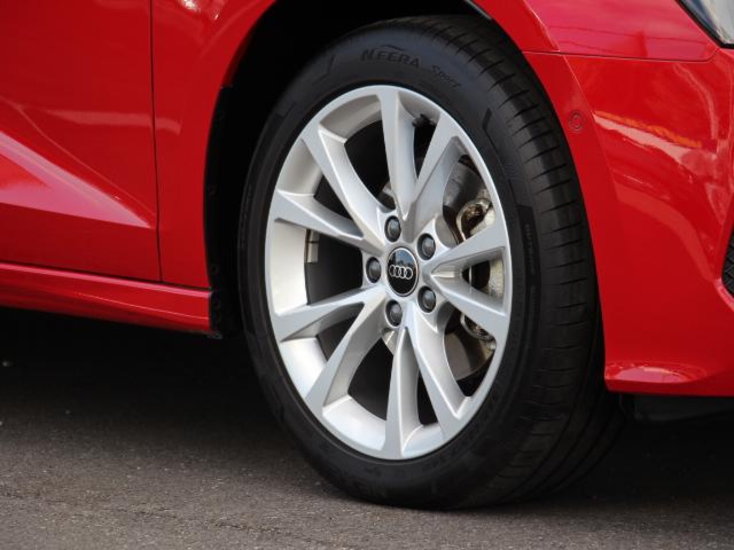 Audi A3 Sportback 30 TFSI Advanced Convenience & Assistance Light Package/Navigation Package/Digital TV/Smartphone Interface/Seat Heater/Park Assist/Power Seat/Virtual Cockpit/Adaptive Cruise Control/Non-Smoking (Progressive Red M) — photo 7