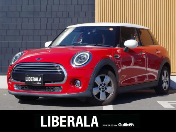 Mini Cooper 5-Door DCT One Owner Intelligent Safety Pepper Package Driving Assist Package Park Distance Control Comfort Access Backup Camera Genuine Navigation Dashcam ETC Full-Seg TV LED Headlights (Chili Red) — thumbnail 1