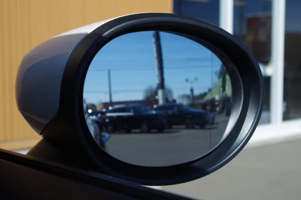 Mini Cooper 5-Door DCT One Owner Intelligent Safety Pepper Package Driving Assist Package Park Distance Control Comfort Access Backup Camera Genuine Navigation Dashcam ETC Full-Seg TV LED Headlights (Chili Red) — photo 9