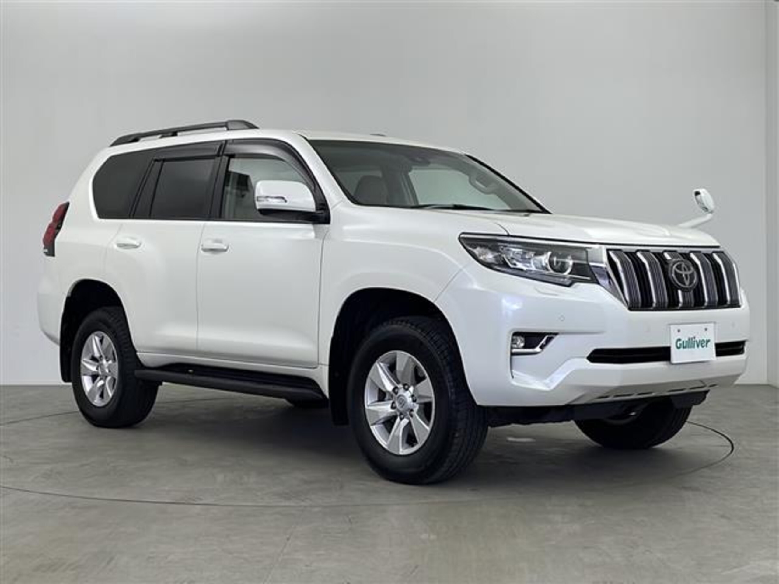 Toyota Land Cruiser Prado 2.7 TX L Package 4WD — photo 8