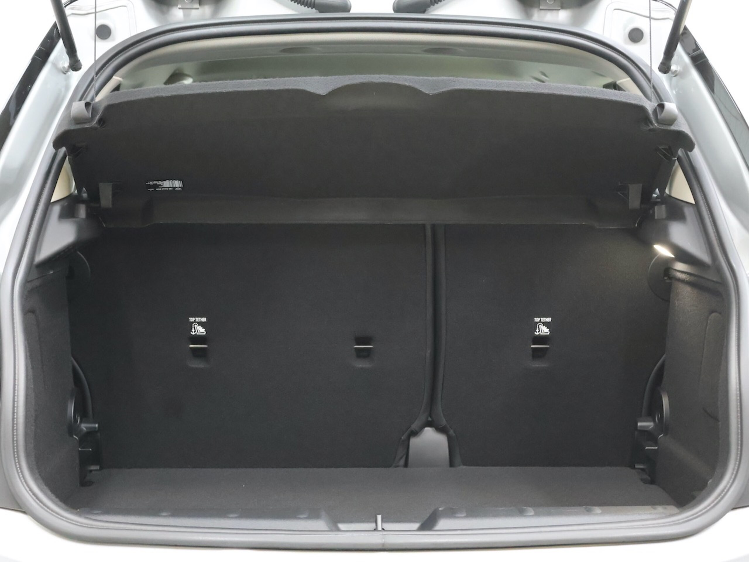 Mini Cooper C 5-Door DCT Certified Used Car — photo 8