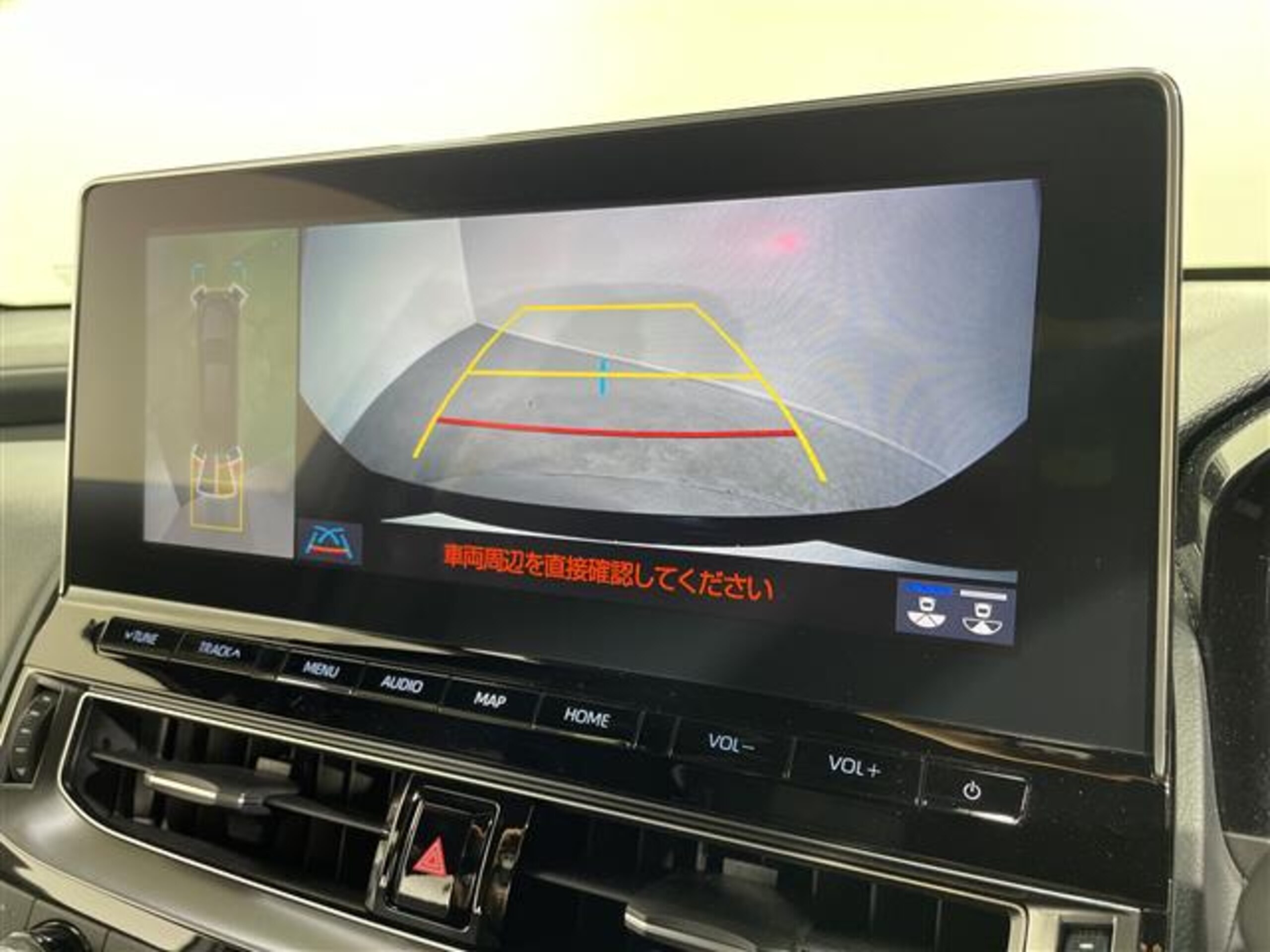 2021 Toyota Crown — photo 3