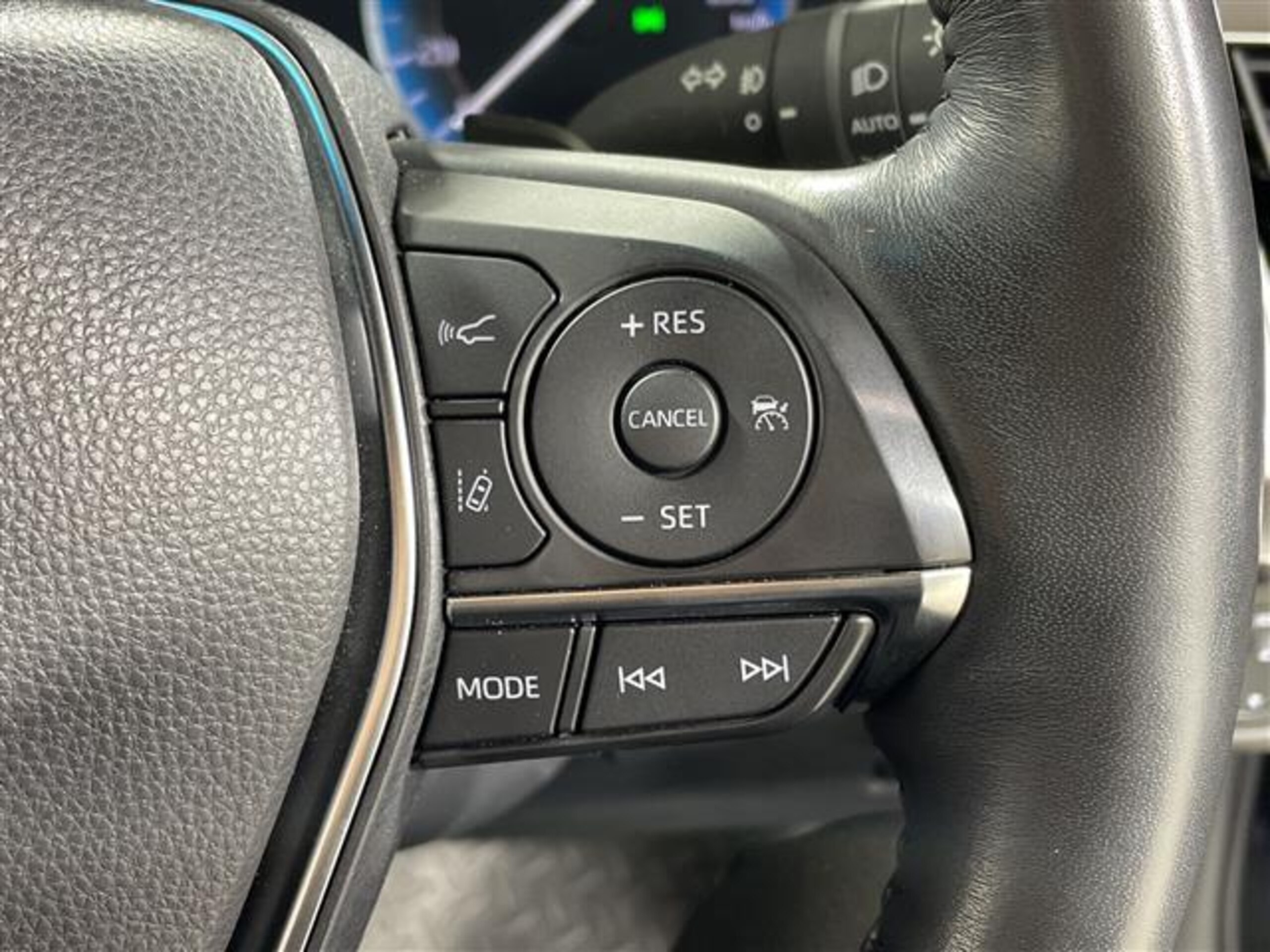 Toyota Crown Hybrid 2.5 RS Advance — photo 7