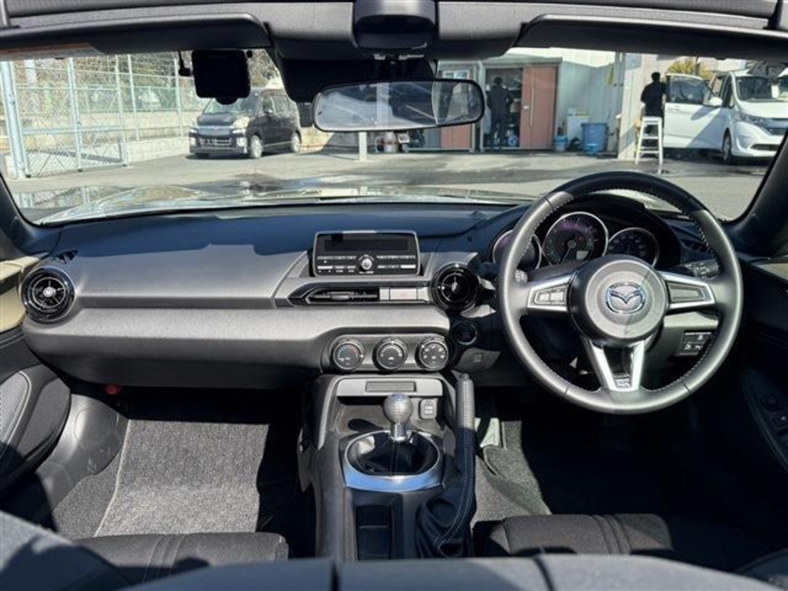 Mazda Roadster 1.5 S — photo 7