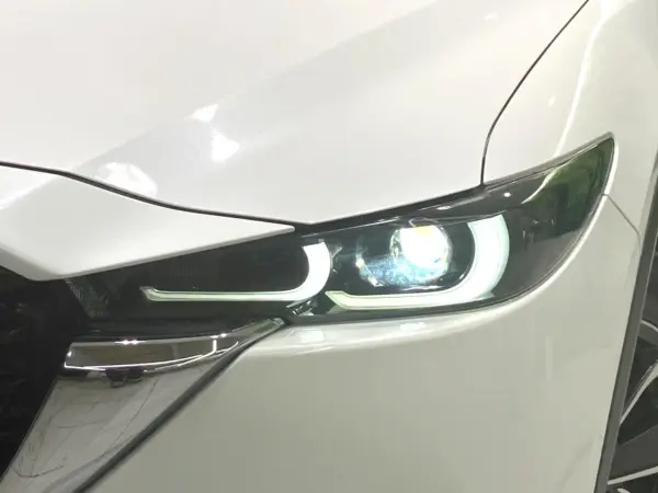 Mazda CX-5 2.2 XD L Package Diesel Turbo Late Model Non-Smoking BOSE Sound Mazda Connect 10.25-inch Navigation Around-View Camera Collision Mitigation System Hands-Free Power Back Door Leather Seat Power Seat All-Seat Heater (Snowflake White Pearl Mica) — photo 8