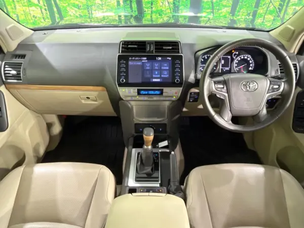 2022 Toyota Landcruiser Prado — photo 2