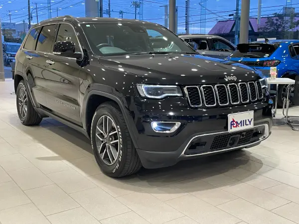 2021 Jeep Grand Cherokee — photo 3