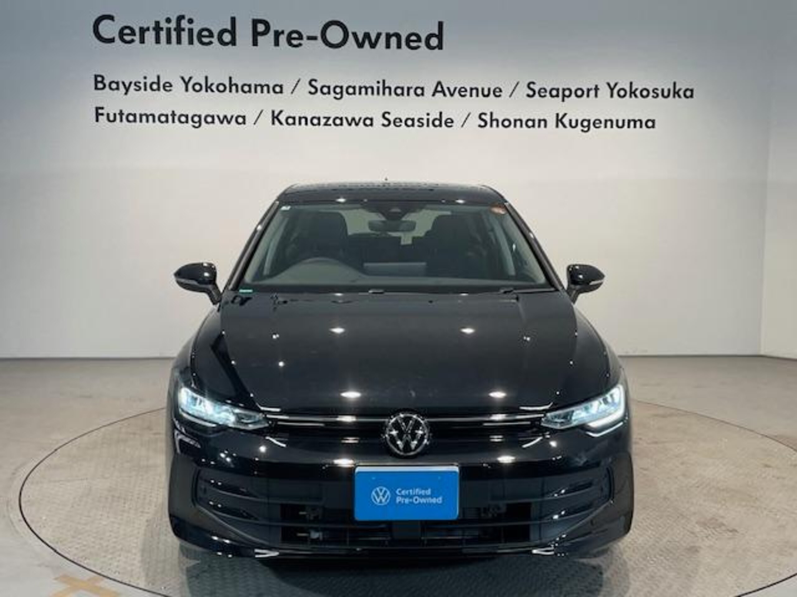 2025 Volkswagen Golf — photo 2