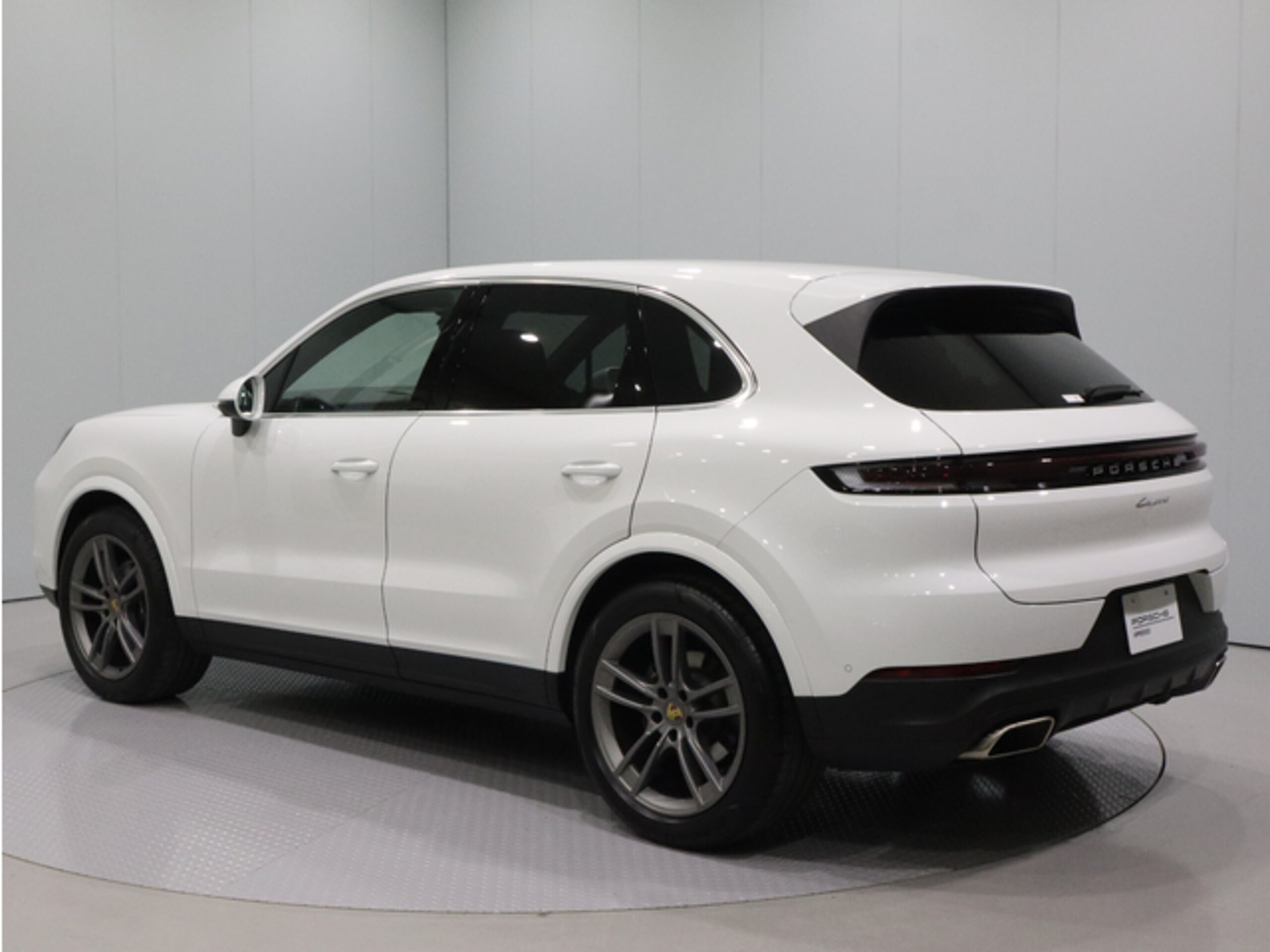 2024 Porsche Cayenne — photo 3