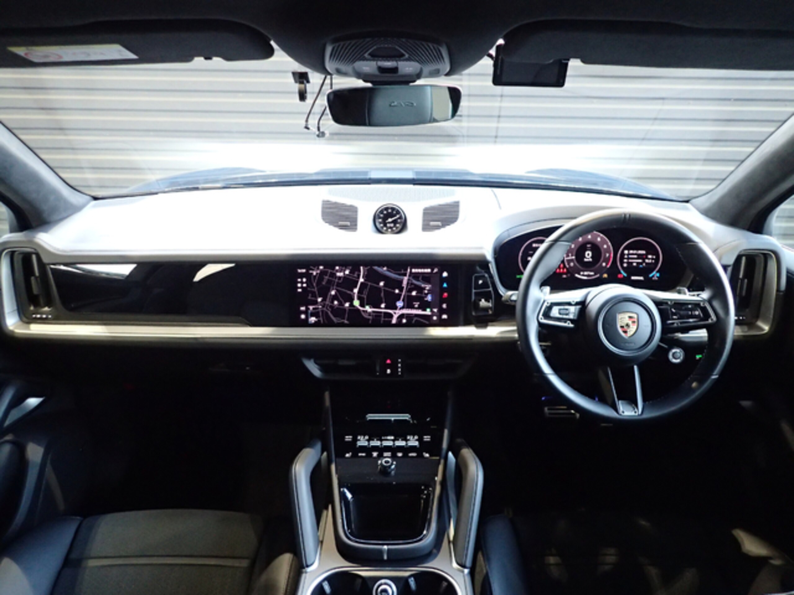 Porsche Cayenne GTS Tiptronic S 4WD Panorama Roof 18-Way Power Seats — photo 8