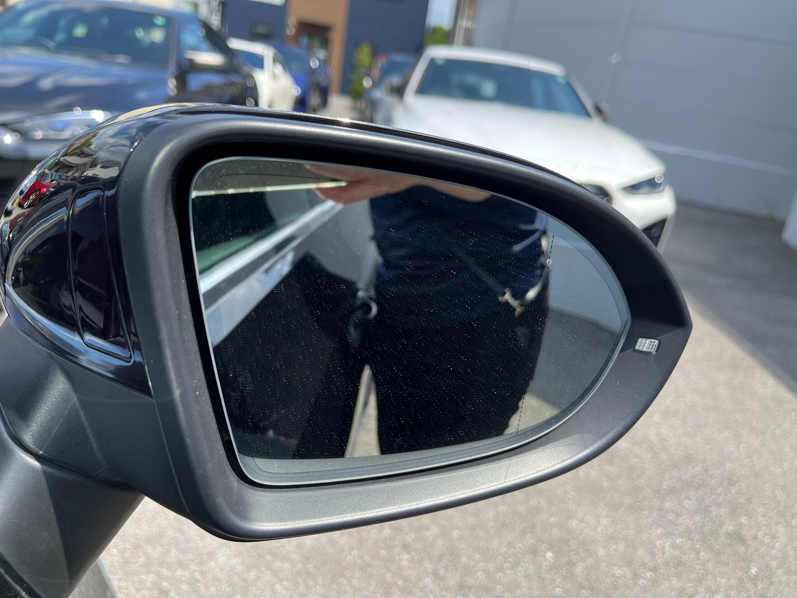 Volkswagen Arteon TSI 4Motion R-Line Advance 4WD — photo 8