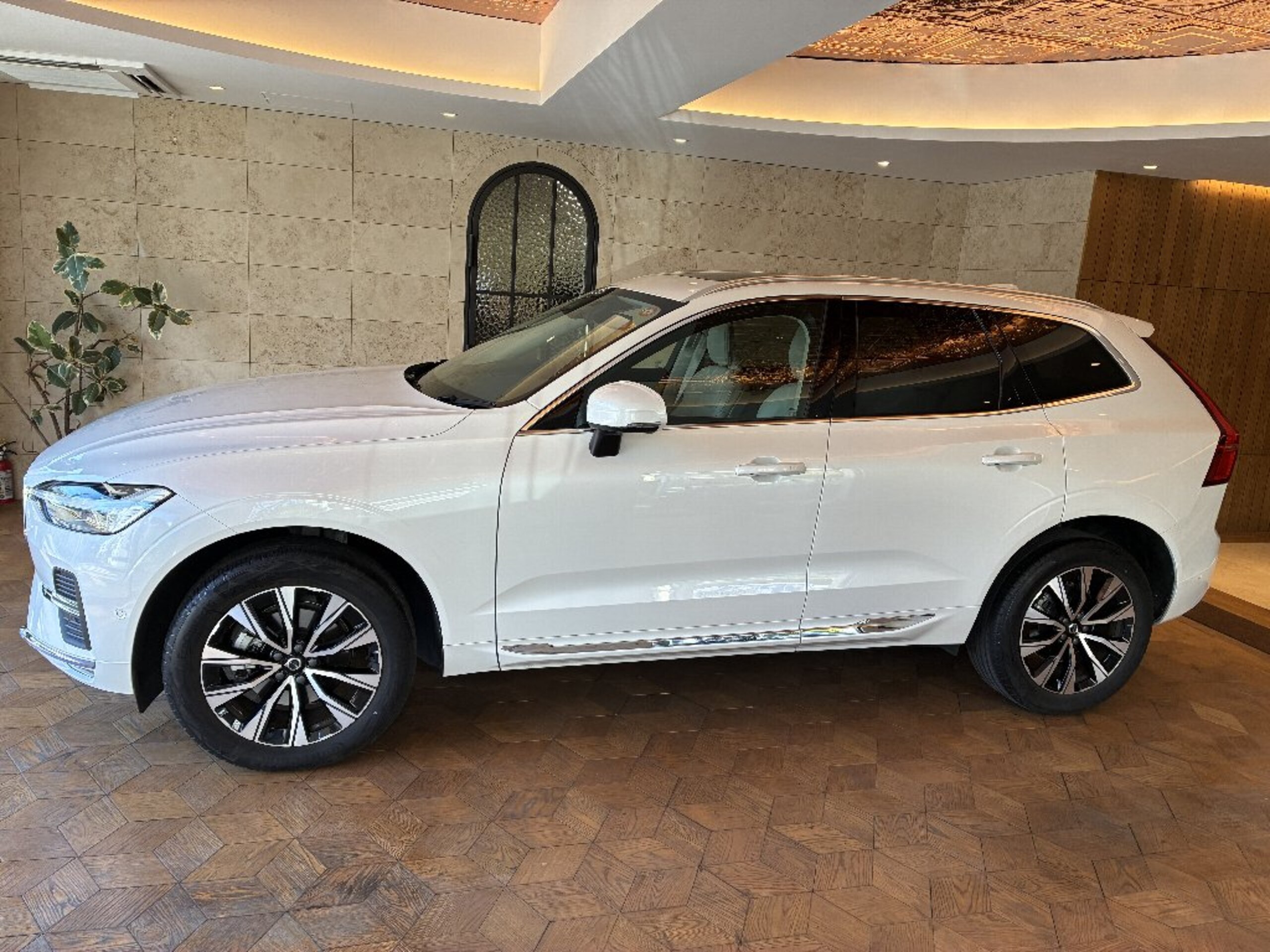 Volvo XC60 Ultimate B5 AWD 4WD — photo 7