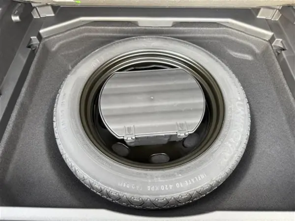 Peugeot 3008 Cross City BlueHDi Diesel Turbo — photo 8