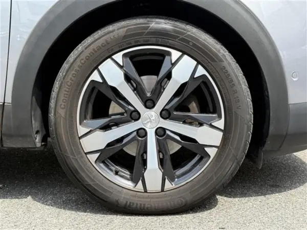 Peugeot 3008 Cross City BlueHDi Diesel Turbo — photo 9