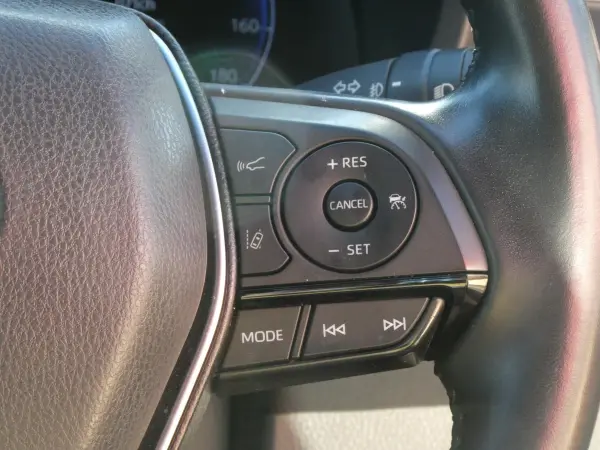 Toyota Harrier 2.0 G — photo 7