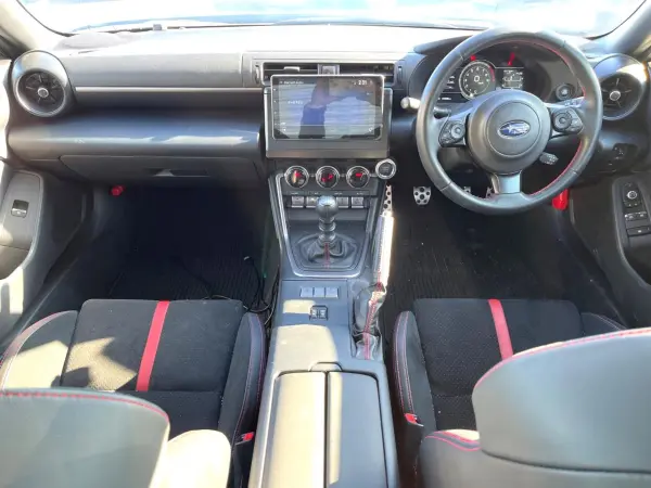 2024 Subaru Brz — photo 2