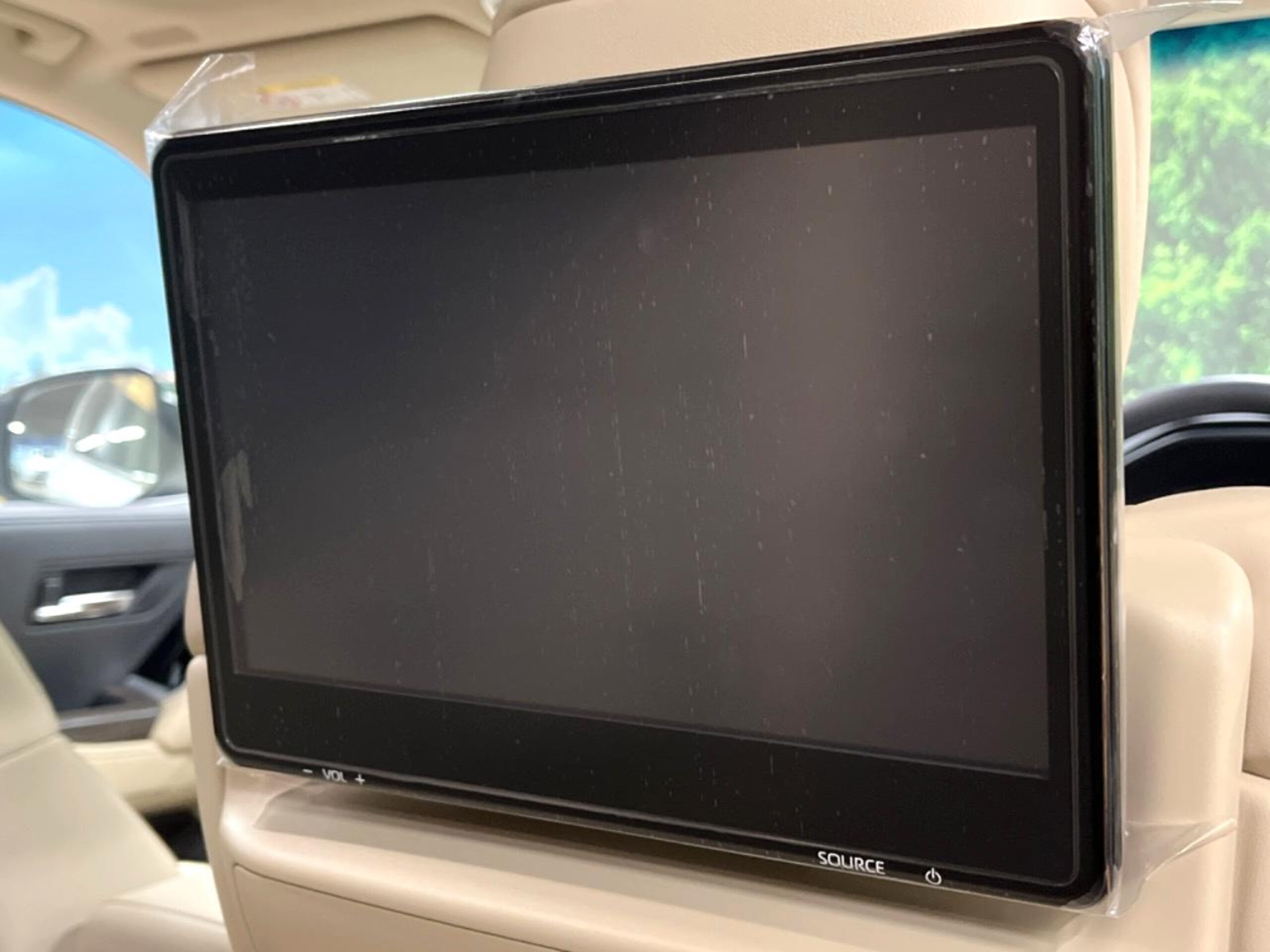 Toyota Land Cruiser 300 3.5 ZX 4WD — photo 8