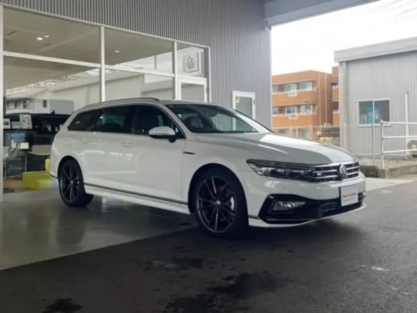 2024 Volkswagen Passat — photo 3