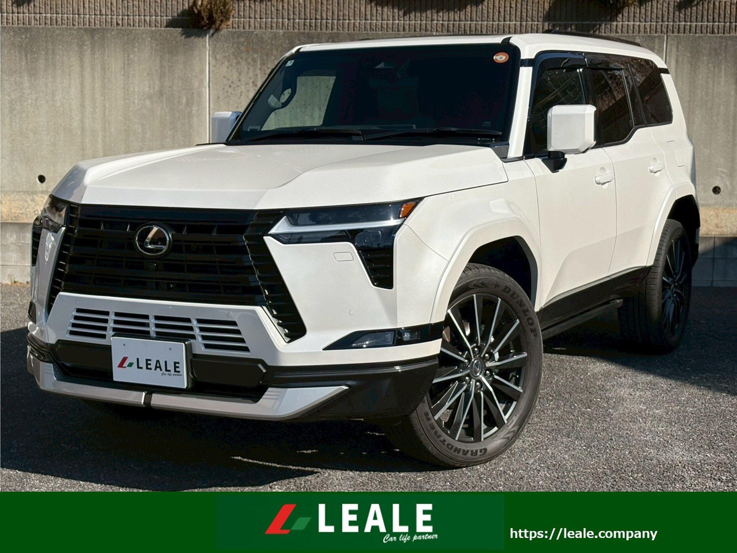 Lexus GX550 Version L 4WD with Mark Levinson/Panoramic Roof/MODELLISTA Aero/CLIFFORD Security/Digital Interior/Saddle Tan Leather Seats (Sonic Quartz)