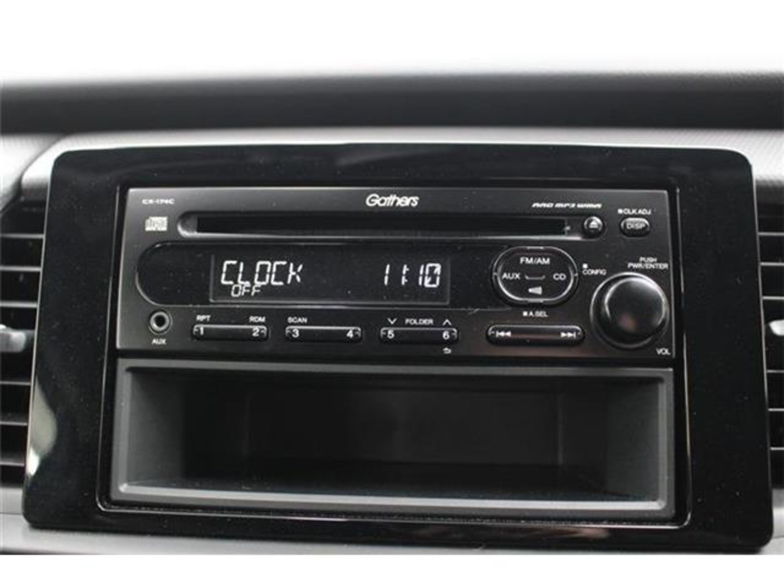 2024 Honda Fit — photo 2