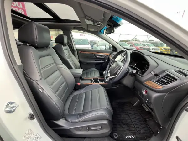 Honda CR-V 2.0 e:HEV EX Masterpiece — photo 8