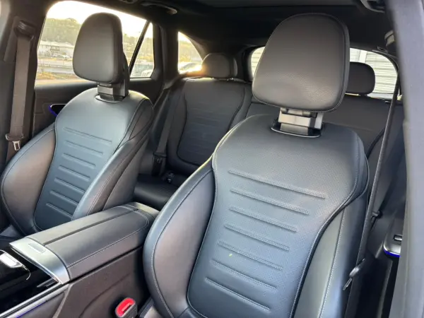 Mercedes-Benz GLC350 e 4MATIC Sport Edition Star 4WD MP202501 Panoramic Sliding Roof 360-Degree Camera Radar Safety Package Seat Heater Adaptive Highbeam Assist Plus Memory Power Seat Ambient Light Certified Used Car Two-Year Warranty (Opaque White M) — photo 9