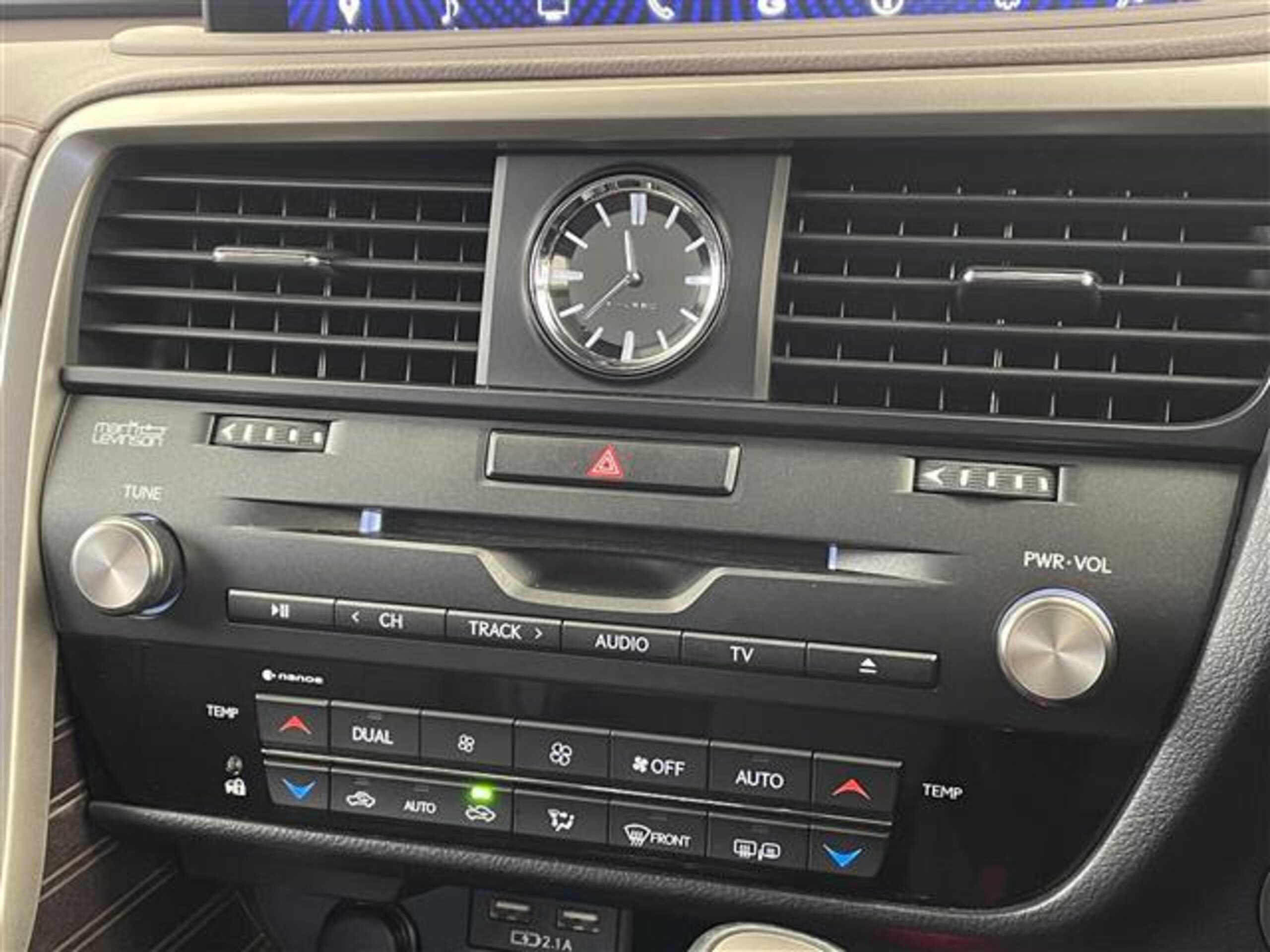 Lexus RX300 Version L — photo 7