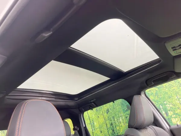 2022 Mitsubishi Outlander — photo 3