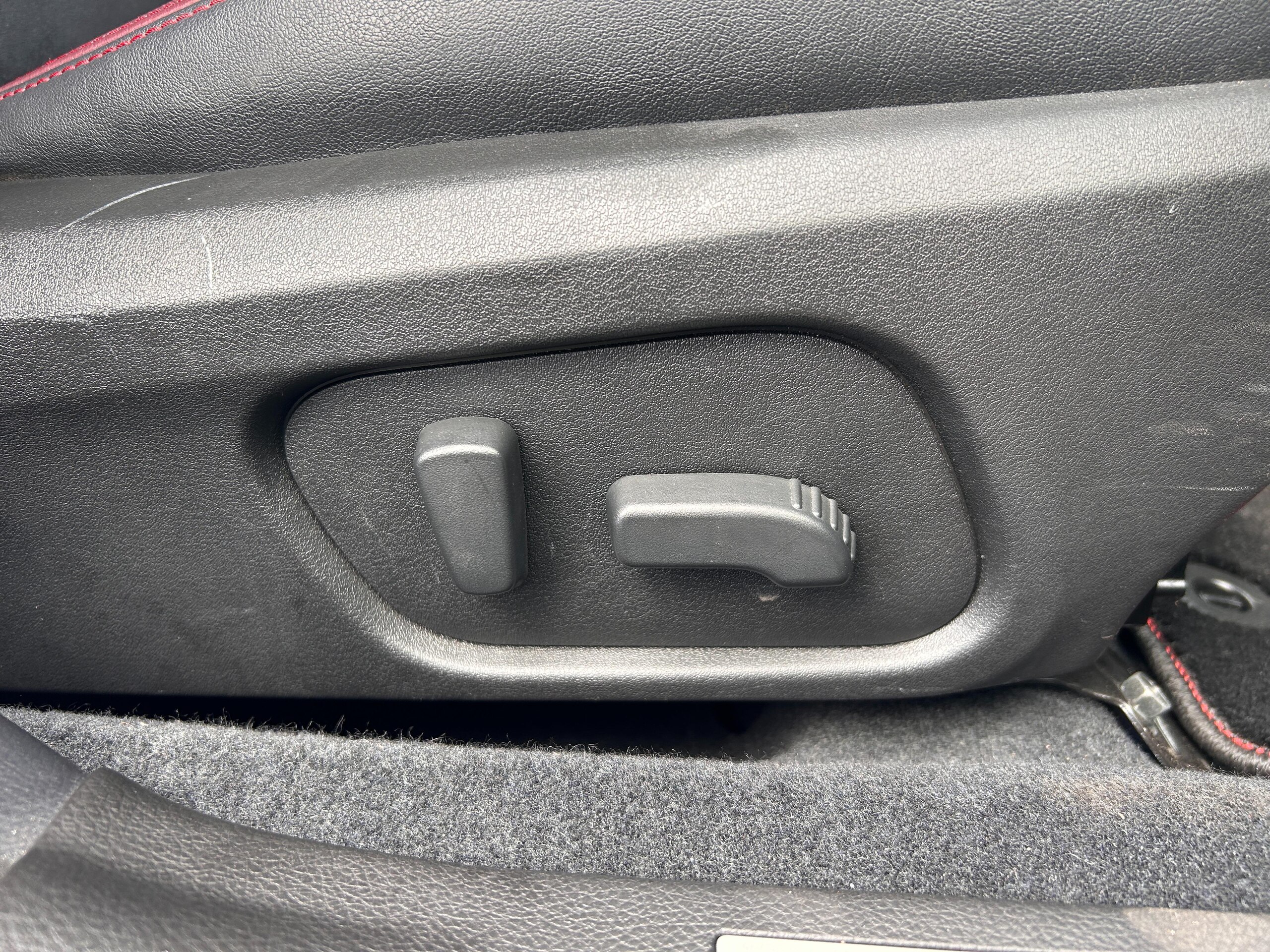 Subaru WRX S4 2.0 STI Sport EyeSight 4WD — photo 8