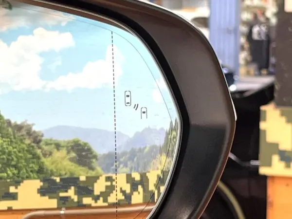 Lexus NX 350h Version L 4WD Non-Smoking Genuine 14-inch Navi 360 Camera Blind Spot Monitor Radar Cruise Digital Mirror Power Rear Gate Red Leather Seat Ventilation Triple LED Headlights Auto High Beam ETC (Sonic Quartz) — photo 7