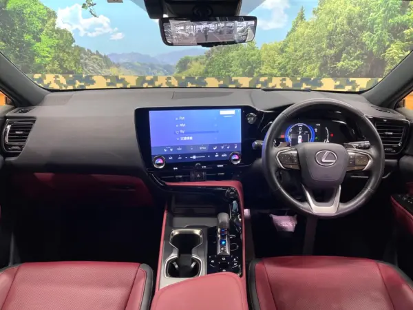 2023 Lexus Nx — photo 2
