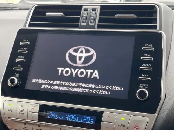 Toyota Land Cruiser Prado 2.7 TX L Package 70th Anniversary Limited 4WD Moonroof Genuine 9-inch Connect Navigation Around-View Camera Safety Sense Radar Cruise Non-Smoking Leather Seat Seat Ventilation Power Seat LED Headlight ETC2.0 Apple CarPlay (White Pearl Crystal Shine) — photo 7
