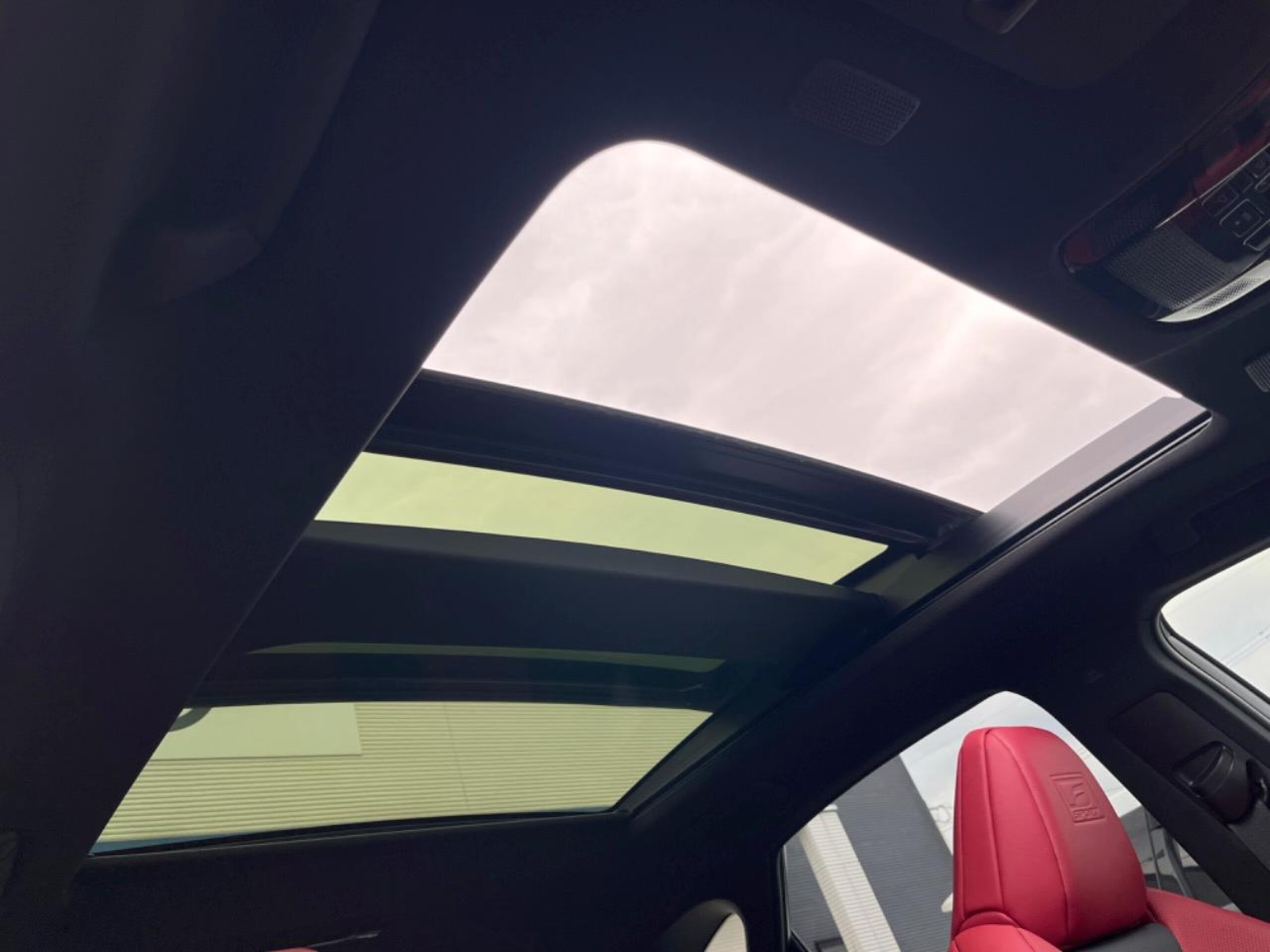 2024 Lexus Nx — photo 3