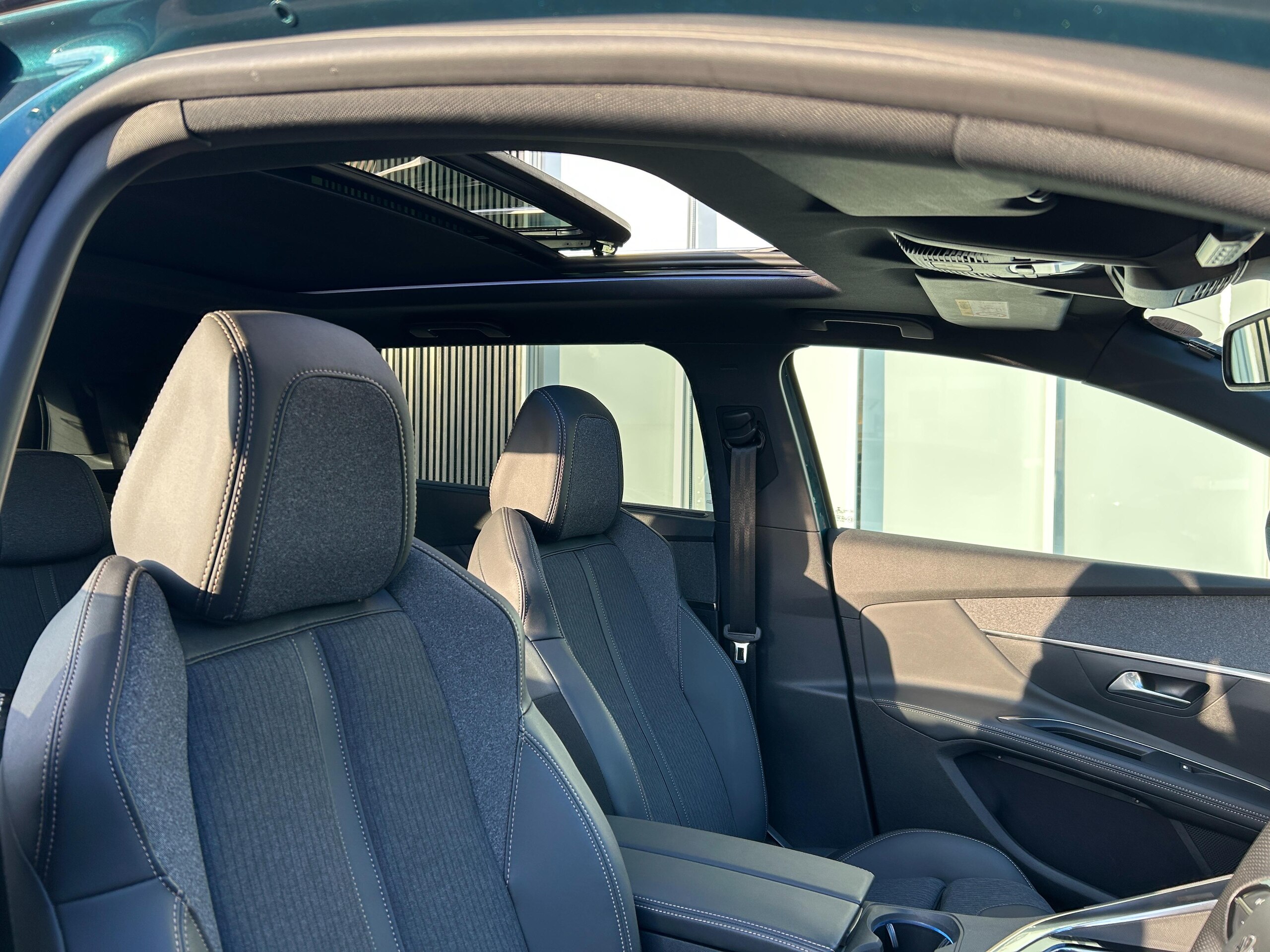 2020 Peugeot 5008 — photo 3