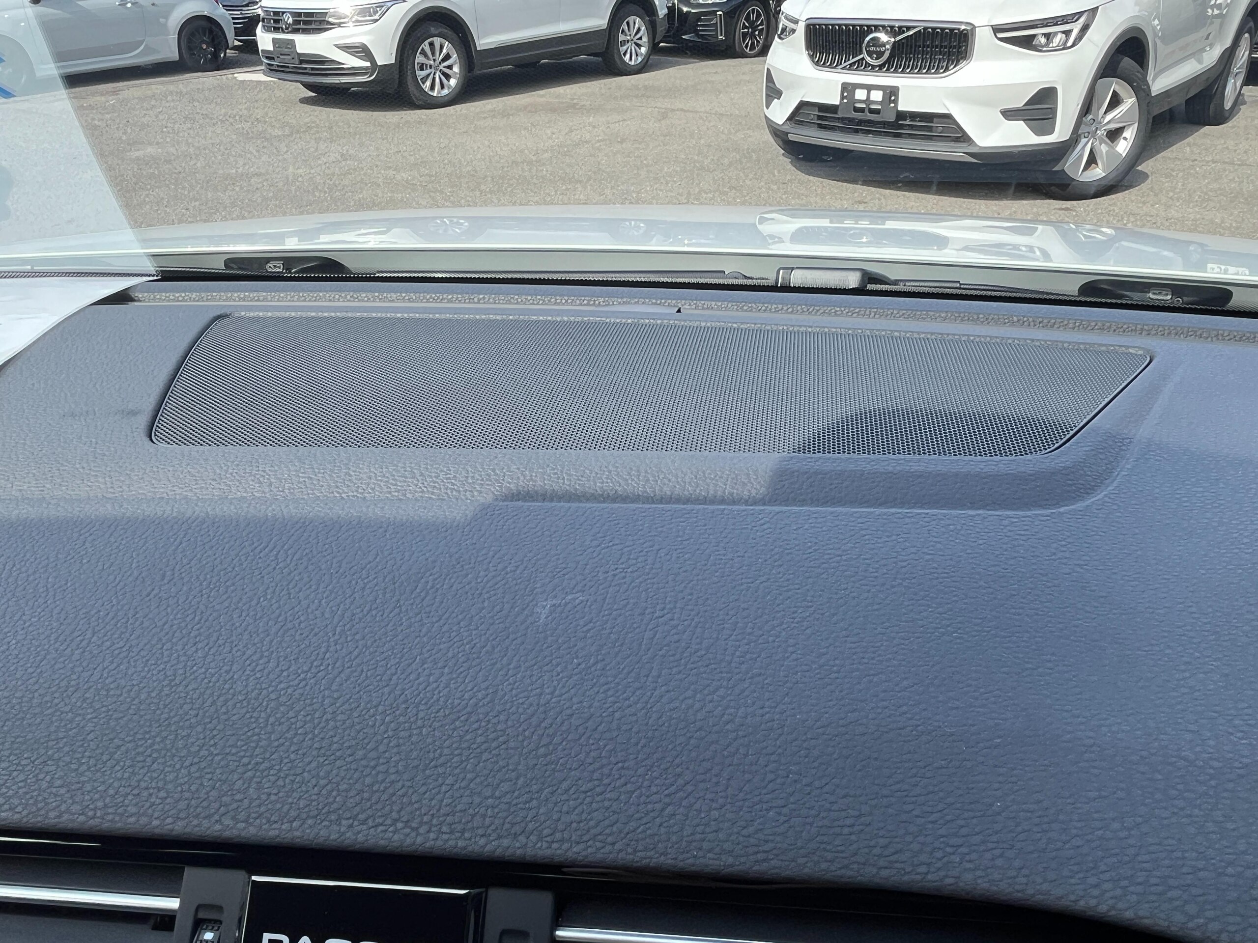 Volkswagen Passat Variant TDI R-Line Diesel Turbo — photo 9