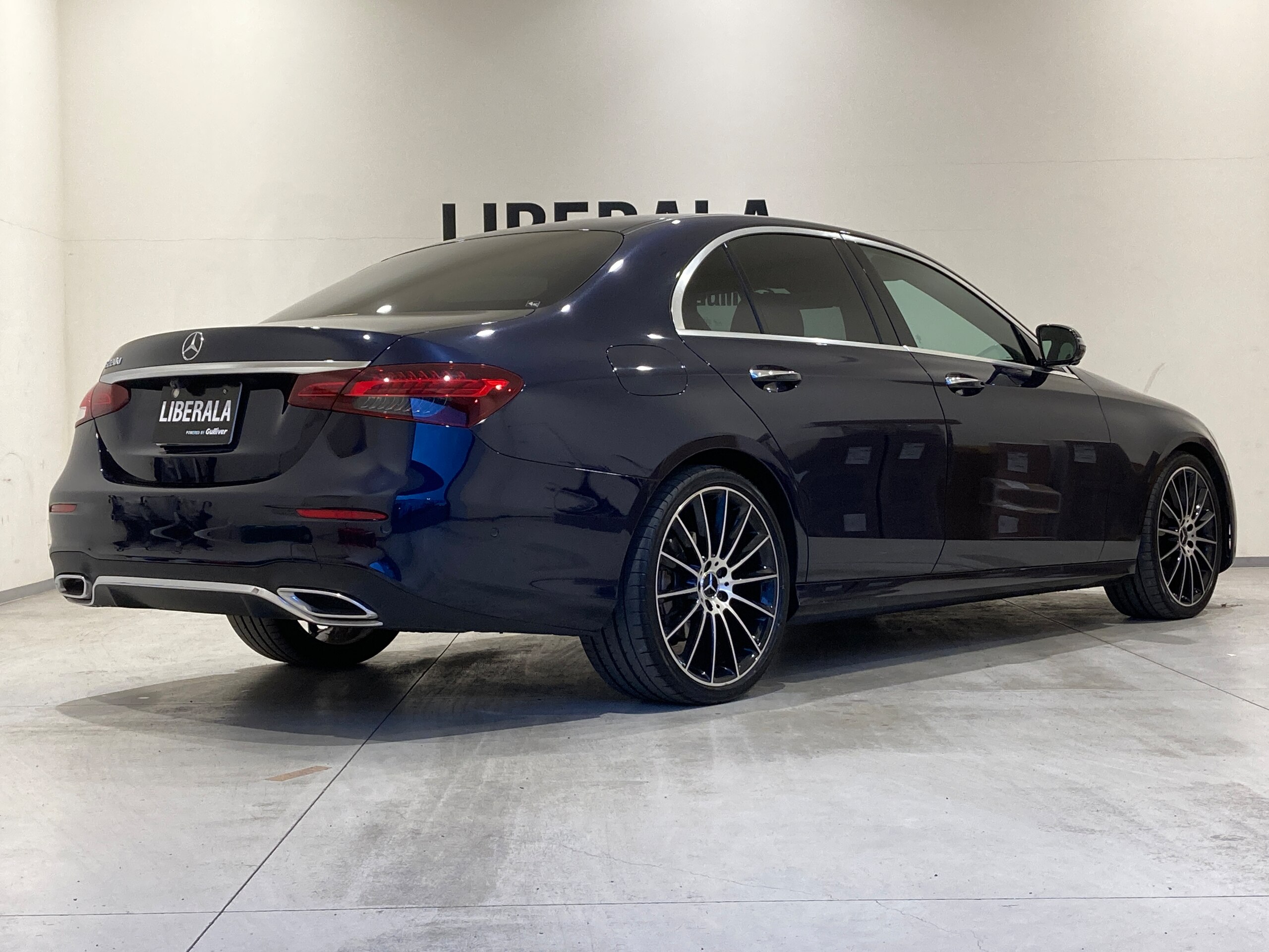 2021 Mercedes E Class — photo 3