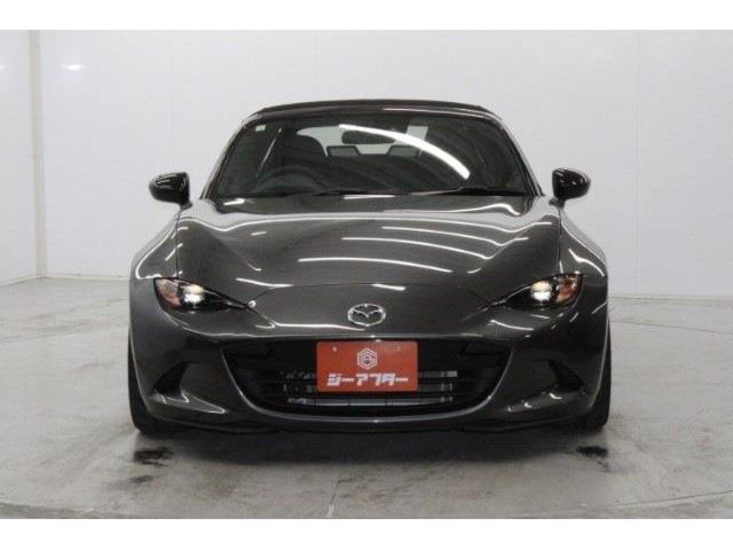 2023 Mazda Roadster — photo 2